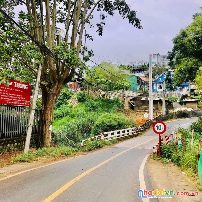 Bán gấp đất nền biệt thự mặt tiền đường đống đa, đà lạt 326m2 giá 13 tỷ