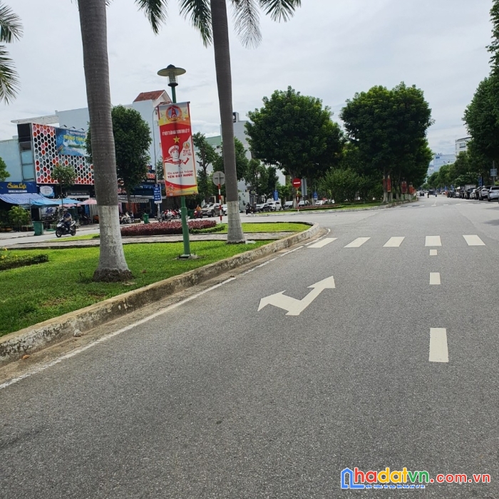 Nhà bán đường núi thành,hải châu.142m2, 24.x tỷ 0898182584 (2)