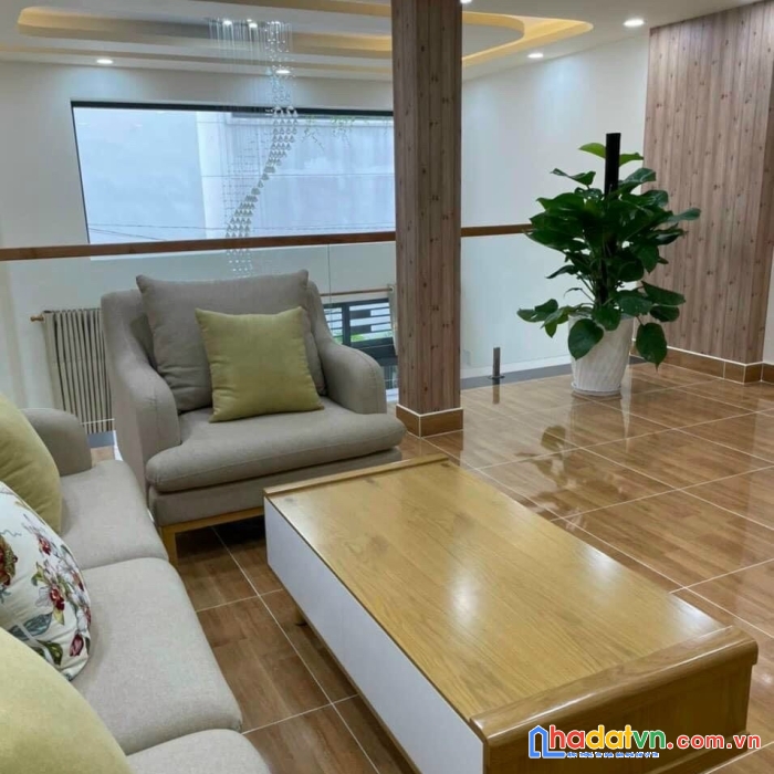 Nhà đẹp, huỳnh văn bánh, 3 lầu, 5 x 10m, 4pn, hẻm 4m, phú nhuận