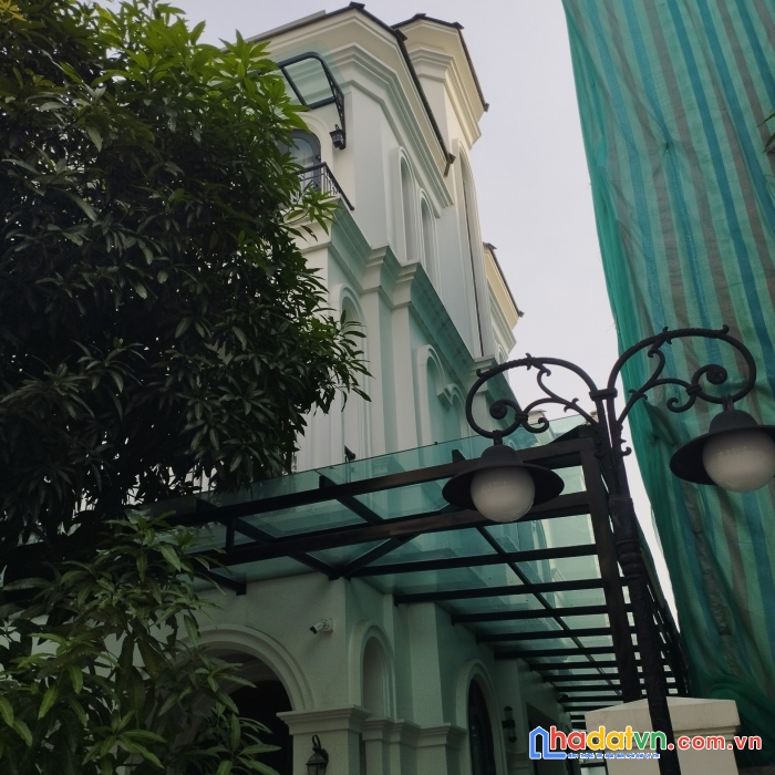 Biệt thự sao biển vinhomes  oceanpark. dt 128m2, 4 tầng, mt 8.5m, giá 31 tỷ .