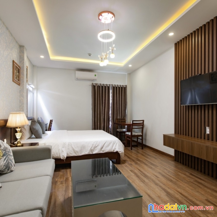 Rẻ hơn nhà bên cạnh. nhà mặt tiền 3t x 160m2, dòng tiền mạnh đường núi thành