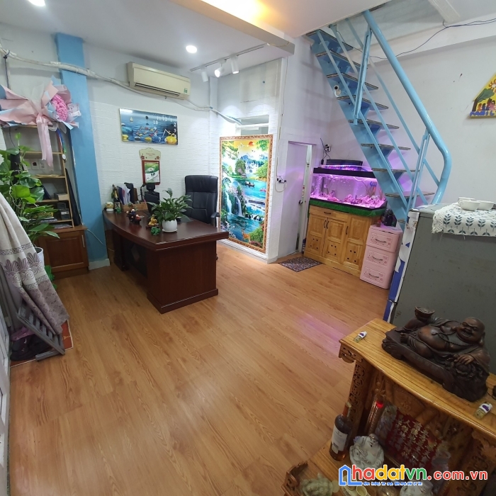 Chỉ hơn 3tỷ có ngay nhà 42m2 3pn trung tâm bình thạnh kế landmark 81.