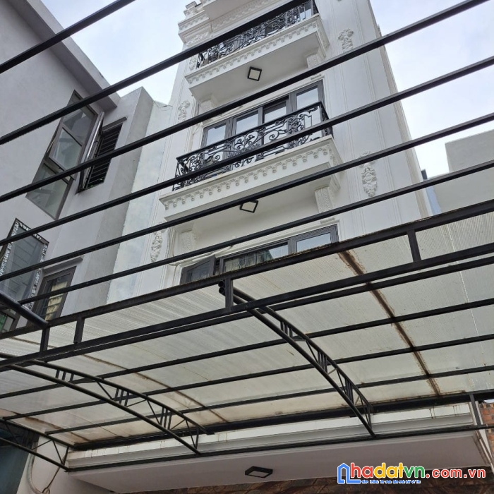 Bán nhà đẹp tân tụy 85m, 8 tỷ, gara, full nội thất, ánh sáng ngập tràn