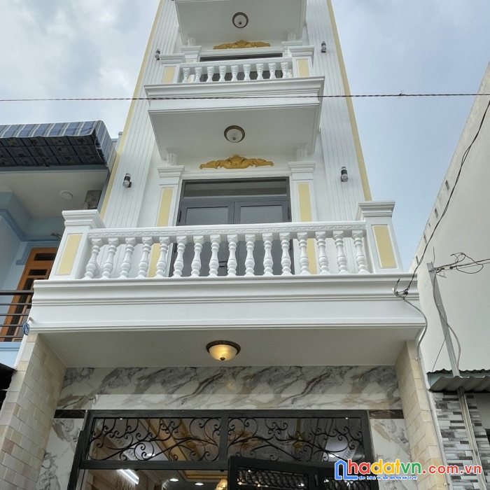 Bán gấp nhà bình tân hẻm đường liên khu 4.5. đường trước nhà nhựa 7m thông. dt 4m x 14m.