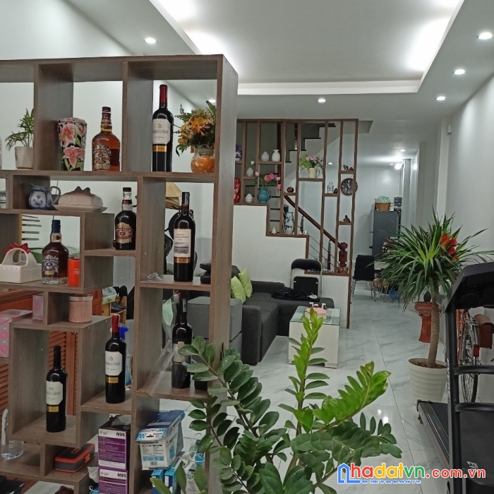 Chính chủ bán nhà đội cấn 51m2 4t 4mmt gần phố oto giá nhỉnh 9 tỷ