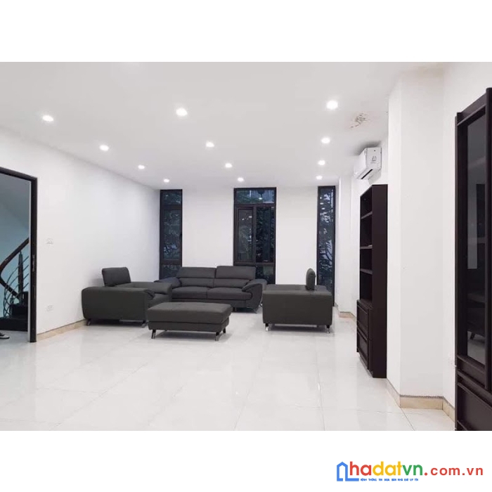 Lô góc 2 mặt phố nghĩa tân, dt 80m2, mặt tiền 10m, 19 tỷ rưỡi
