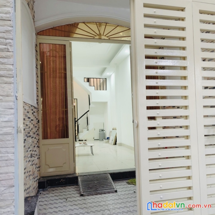 Vip nhà đinh tiên hoàng 3 tầng 50m2 hxh chỉ 6 tỷ nhĩnh