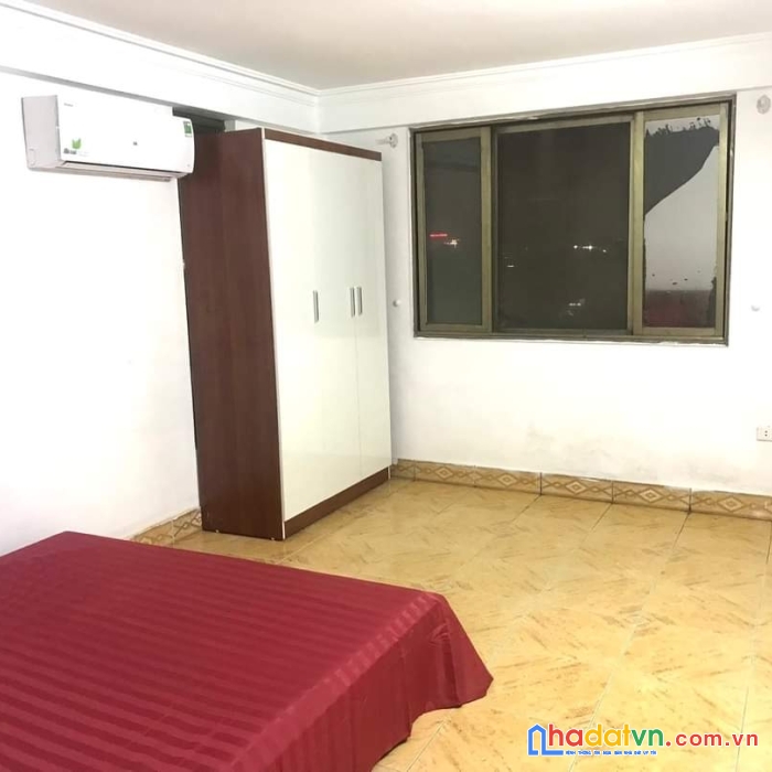 Cho thuê phòng  3 ngủ thái hà  siêu to