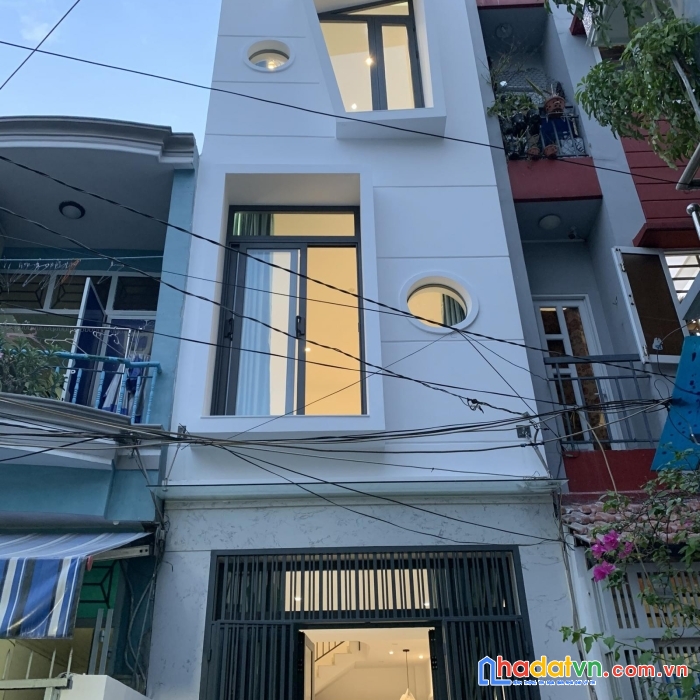 Hạ chào gấp 200 triệu căn nhà dt 90m2 phạm cự lượng, sơn trà