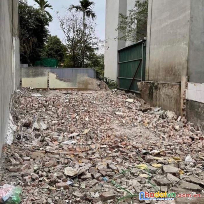 Mảnh đất vàng hồ tùng mậu 85m2, mt 4m, gía nhỉnh 5 tỷ, lô góc, ô tô vào nhà, xây ccmn hái ra tiền.