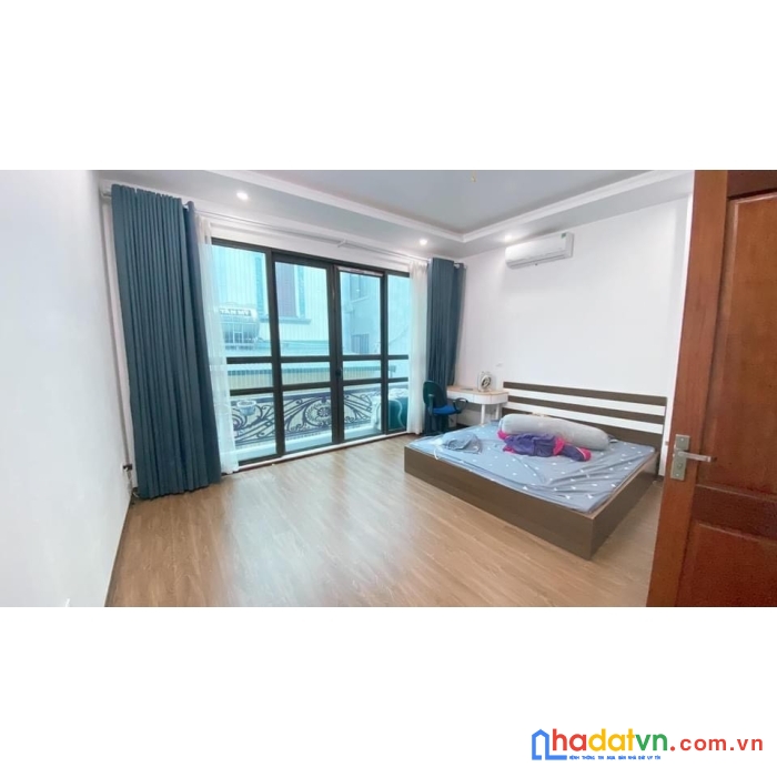 Bán gấp nhà lê đức thọ kinh doanh ô tô đỗ cửa dt 31m 6t giá 5,2 tỷ có thương lượng
