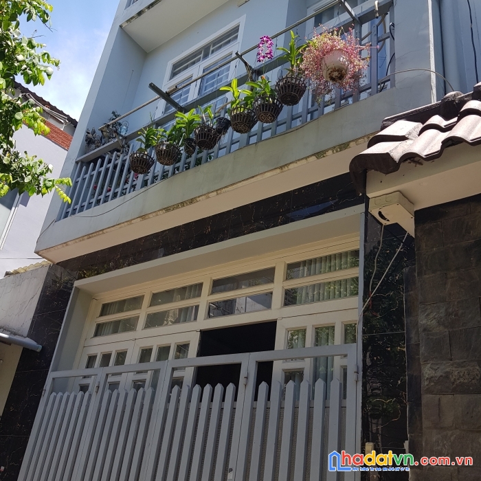 Nhà hot, bán nhà phạm văn bạch, gò vấp, 40m2, full tiện ích, 3.2 tỷ