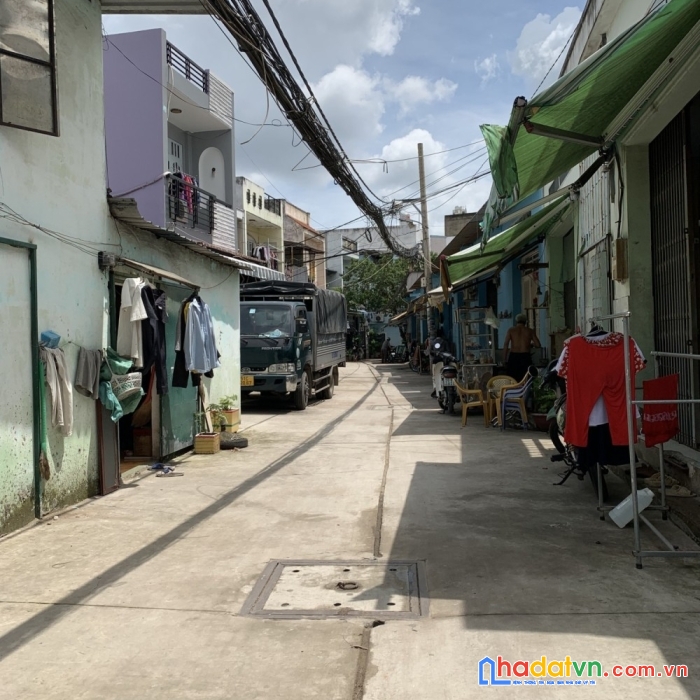 Nhà đẹp 2 lầu ở liền - hẻm ô tô đỗ cửa - 65m2 -  5 tỷ