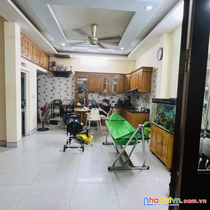 Chỉ 3,5 tỷ có ngay nhà lê đức thọ 37m2 4 tầng