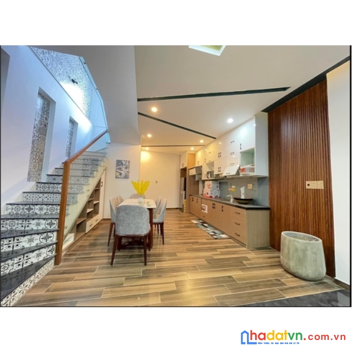 Nhà mặt tiền đường, diện tích 120m2, đường tân lập 2 giá 8 tỷ
