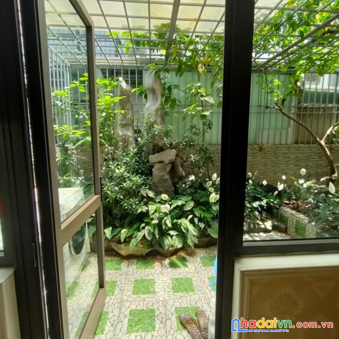 Bán biệt thự sân vườn tư đình cổ linh 350m2 mặt tiền 15m nhỉnh 30 tỷ