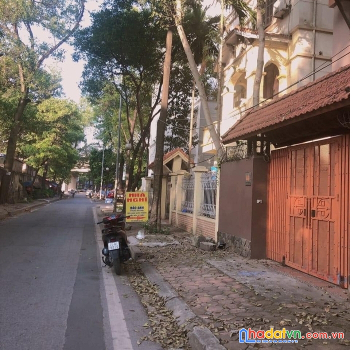 Đẳng cấp hiến có khó tìm tây nam linh đàm vị trí ngã ba mặt phố, công viên trước nhà