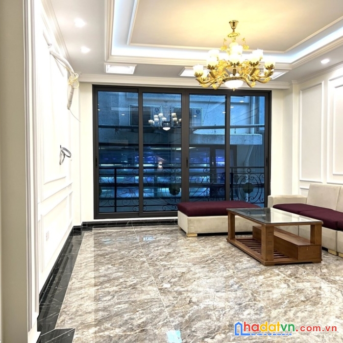 Bán nhanh mặt phố mai anh tuấn, 20,2 tỷ , 5 tầng, dt 83m2
