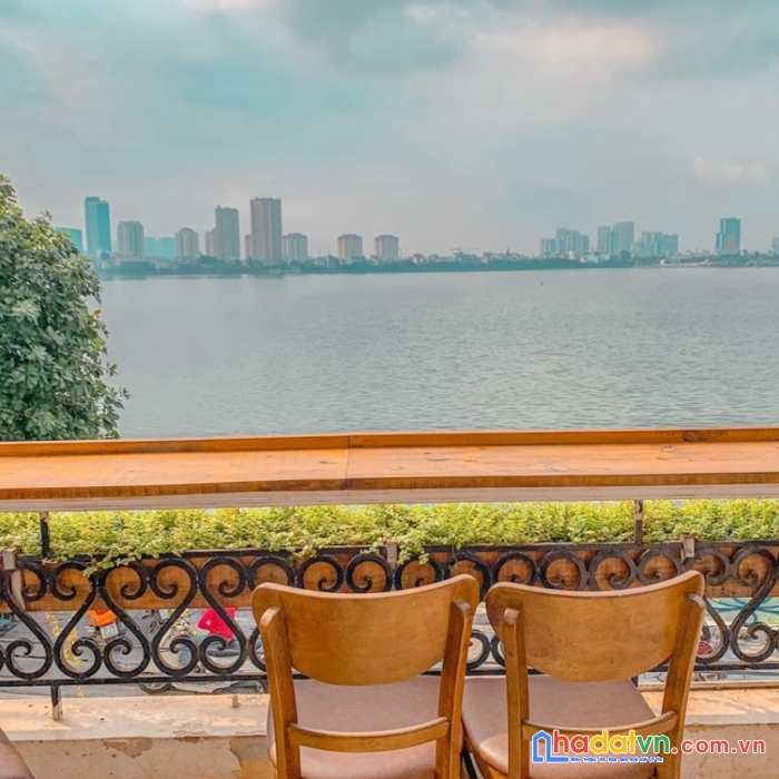 Mặt phố trích sài, vị trí đỉnh nhất phố, mặt tiền 10m, kinh doanh - ở đẳng cấp.