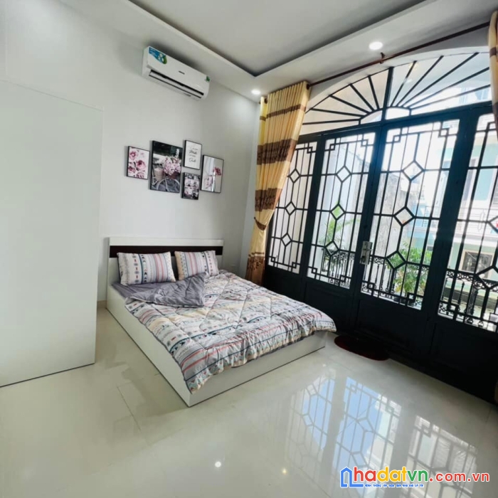 Gấp bán  giá rẻ hxh nguyễn văn khối -gvâp 68 m2 chỉ  5.9  tỷ tl