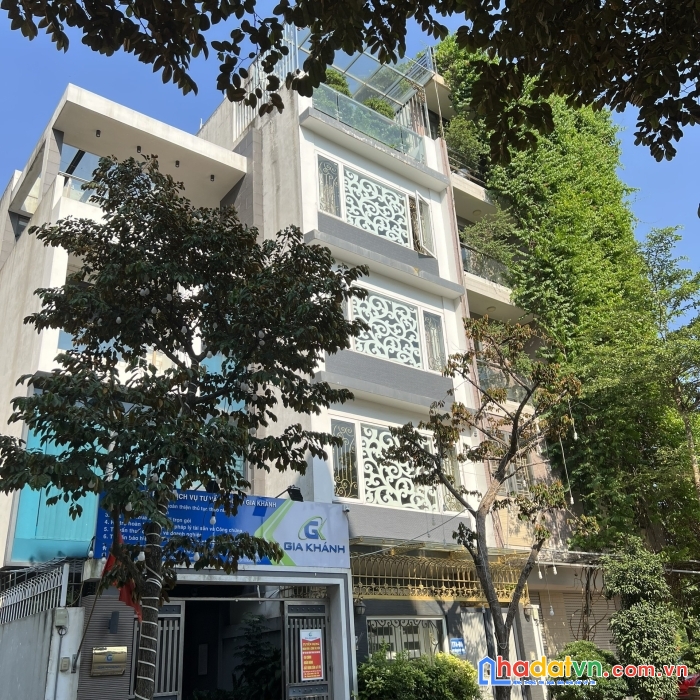 Bán nhà mặt tiền 6m thạch bàn long biên phân lô vỉa hè kinh doanh 90m2