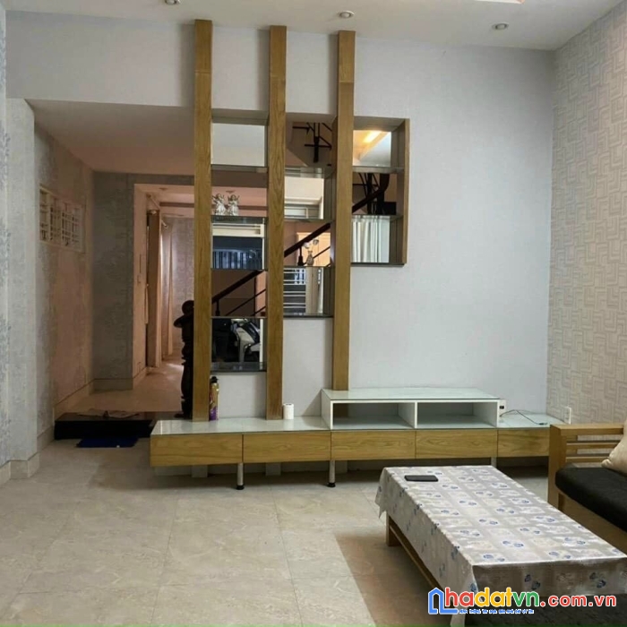 Mt 5m - dt 5x14.5m. ngay quang trung- thống nhất- bệnh viện hồng đức giá 5.x tỉ  tl