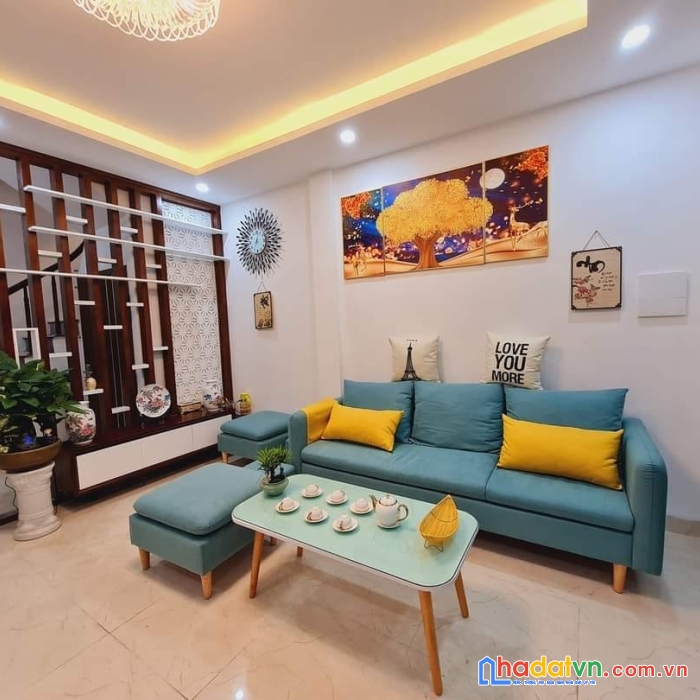 Bán nhà trung kính -  quận cầu giấy - gần ô tô: 35m x 5 tầng, mặt 4.2m, giá 4.15 tỷ ( có thương