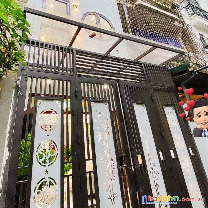 Nhà đẹp cầu giấy, 2 thoáng, ở luôn, tặng nội thất, dân trí cao
