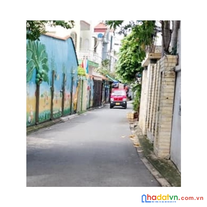 Bán gấp giảm sốc ừ 4.1 tỷ giảm 3.7 tỷ
 nhà phan huy ích tân bình  52.1m²,2 tầng_xe hơi đổ cổng