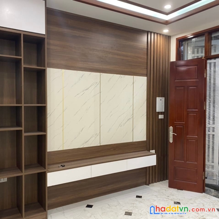 Bán nhà mặt phố, phố vọng, hbt, kinh doanh, dt 52m2, 5t, nhỉnh 7 tỷ, lh: 0965268261.
