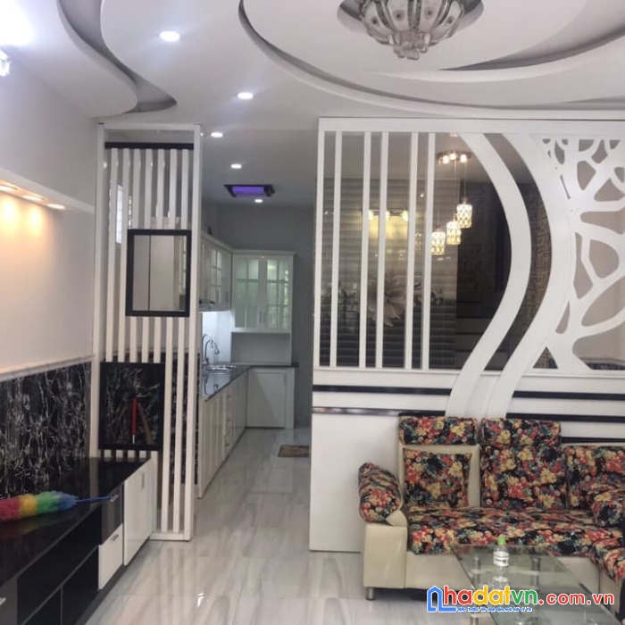 Bán nhà hxh lý thái tổ, 3 lầu, 65m2 chỉ 10.5 tỷ