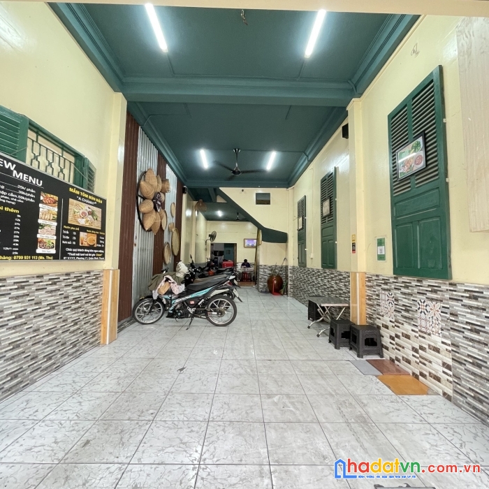 Bán nhà mặt tiền phan đình phùng - tân phú. dt 5 x 15, 3 tầng giá 15 tỷ.