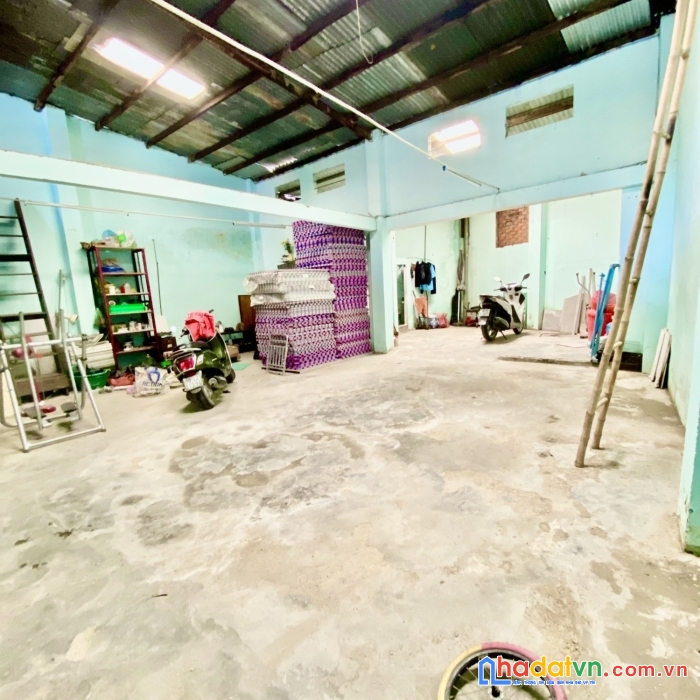 Bán nhà mặt tiền hồng lạc - tân bình, dt 333m2, nhà cấp 4 giá 42 tỷ.
