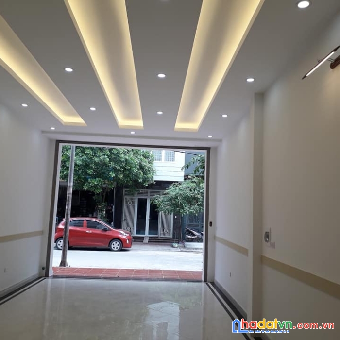 Bán nhà 1/, xe hơi vô nhà, nguyễn đình khơi tân bình (4,2x8) giá 6,8 tỷ tl