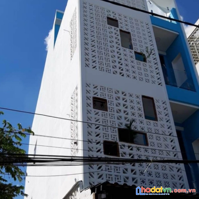 Nhà đường  bình thành bình tân 72m2- 4 tầng mới đẹp xe hơi ngủ trong nhà  giá chỉ 4,95 tỷ