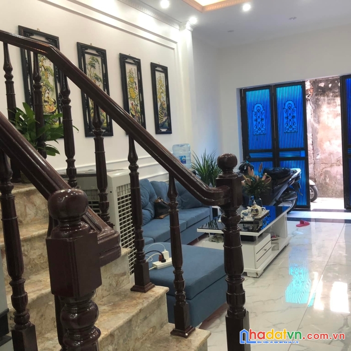 Nhỉnh 4 tỷ sở hữu nhà hơn 40m, mới đẹp ở ngay gốc đề - minh khai. tương lai mặt phố.
