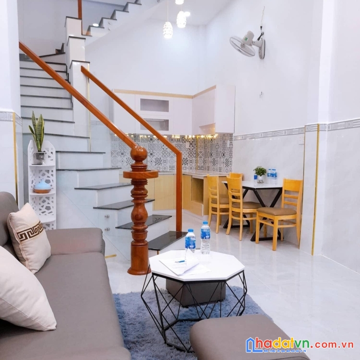 Bán nhà lũy bán bích, tân thành, tân phú, 60m2, tặng nt, hxh, 4,7  tỷ tl mạnh