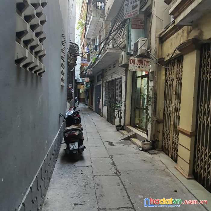 Nghe mà sốc chỉ 3 tỷ có ngay 52 m2 trần khát chân