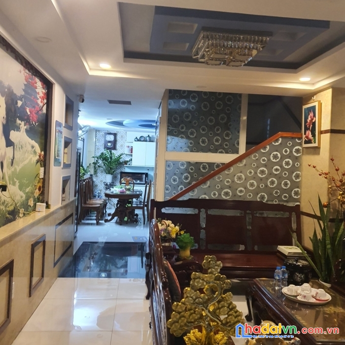 Bán nhà đẹp hxh q.phú nhuận,thang máy,ngang 4m,5 tầng btct,giá 13 tỷ tl