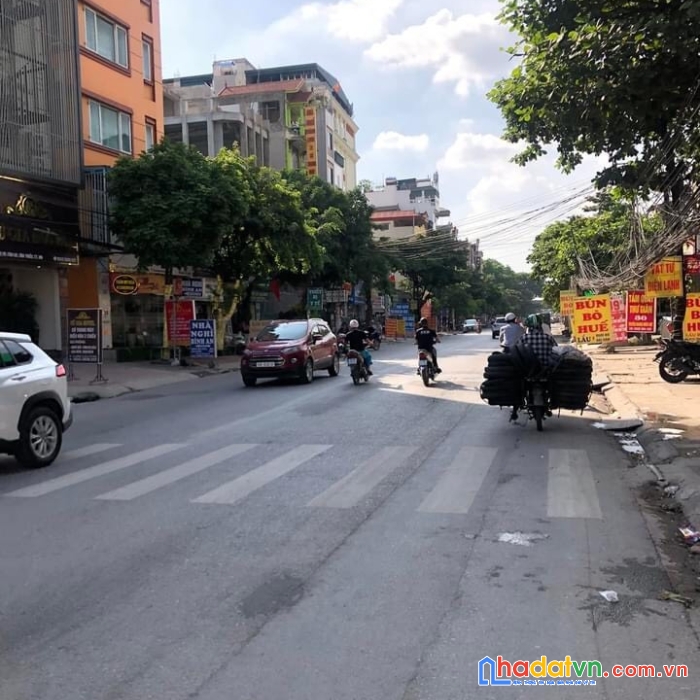 Bán nhà mặt phố phùng hưng gần viện 103 110m2 3t chỉ hơn 19tỷ kdoanh.