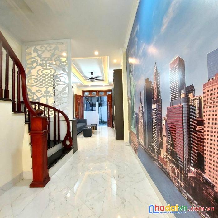 Bán nhà mới xây bát khối-long biên, vài bước ô tô tránh, tặng full nội thất, 46m2x4t