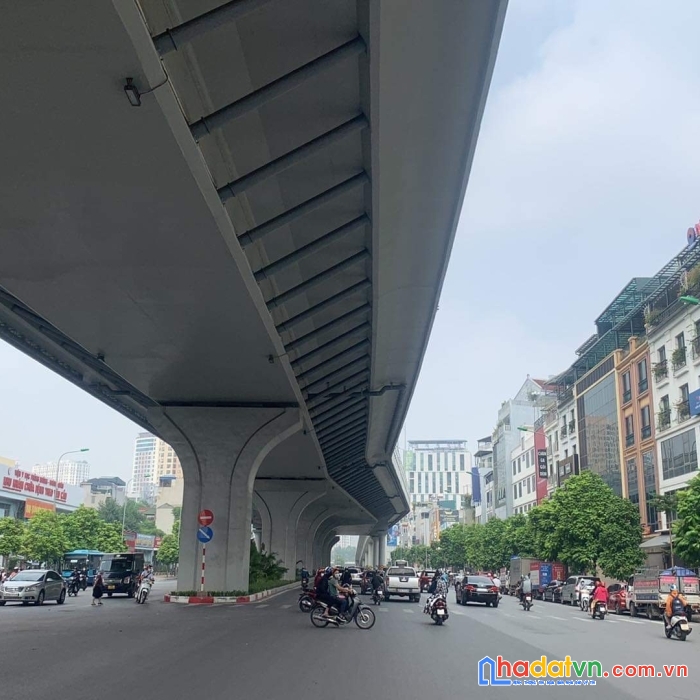 Bán nhà mặt phố trường chinh, kinh doanh. 200m, 4t, mt 8m, 60 tỷ