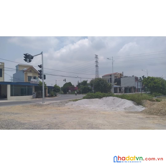 Chính chủ bán đất kinh doanh sinh lời nhanh vị trí đẹp tại vụ bản , nam định