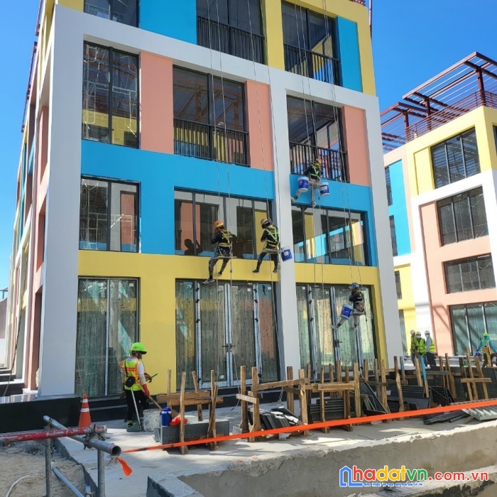 Bán, cho thuê và hoàn thiện nội thất shophouse vị trí có 1 0 2 tại vega city nha trang chỉ từ 9,8