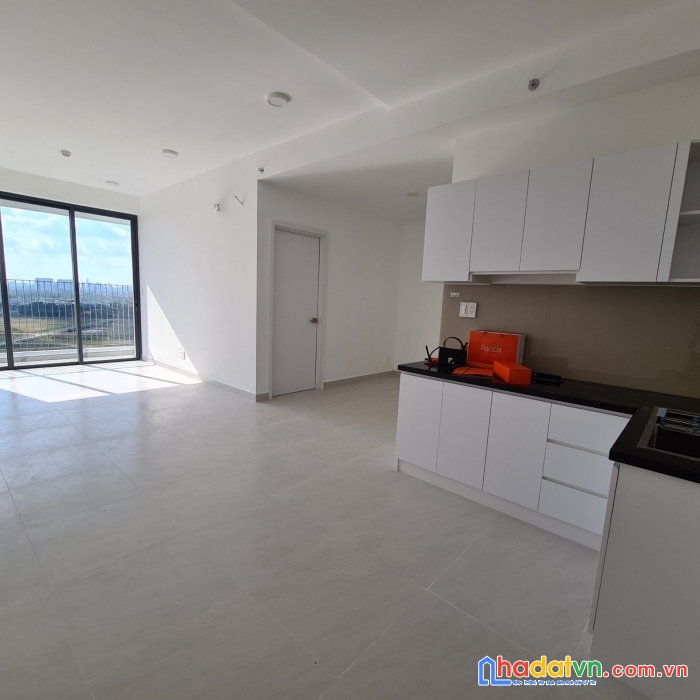 Bán căn hộ ricca 56m2 chỉ 2,3 tỷ, có sổ, nhà mới, hoàn thiện cđt