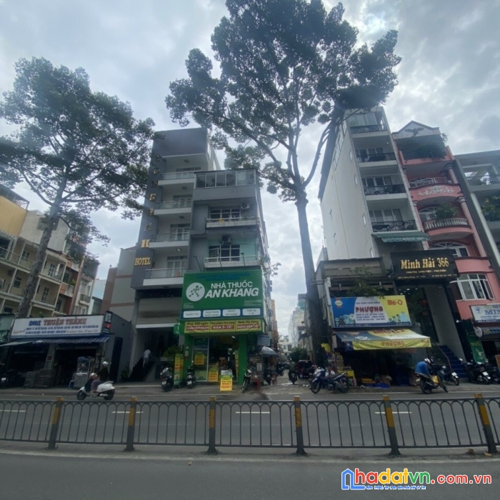 Bán toà building góc 3 mặt tiền trần hưng đạo p.nguyễn cư trinh, q.1