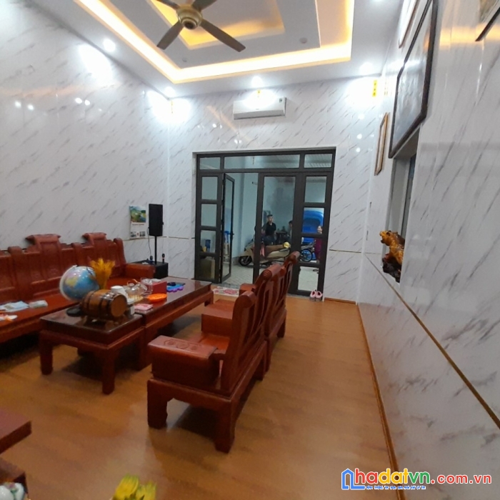 Bán nhà 2,5 tầng cách ngã 6 bắc ninh 300m