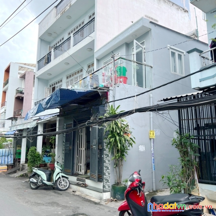 Căn góc 4x10.2m nở hậu, trệt/lầu mặt tiền đường nội bộ bùi minh trực p5q8