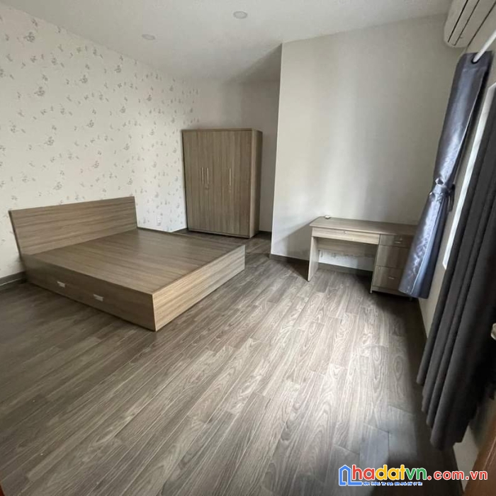 Hẻm xe tải - xe hơi ngủ trong nhà - trường sa - q3 - tặng toàn bộ nội thất...