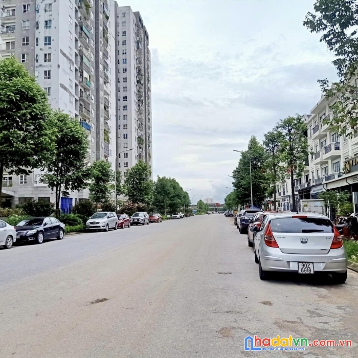 Bán shophouse 70m2, 5 tầng, mặt tiền 6,2m, giá chào 20 tỷ